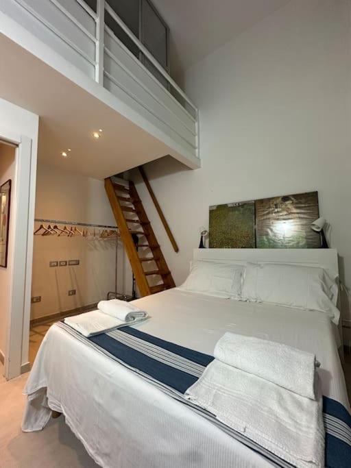 Loft222 Apartment *