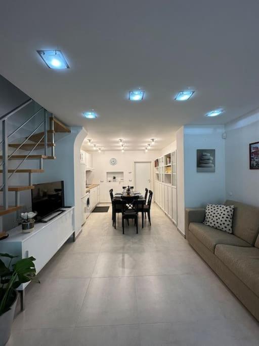 Loft222 *