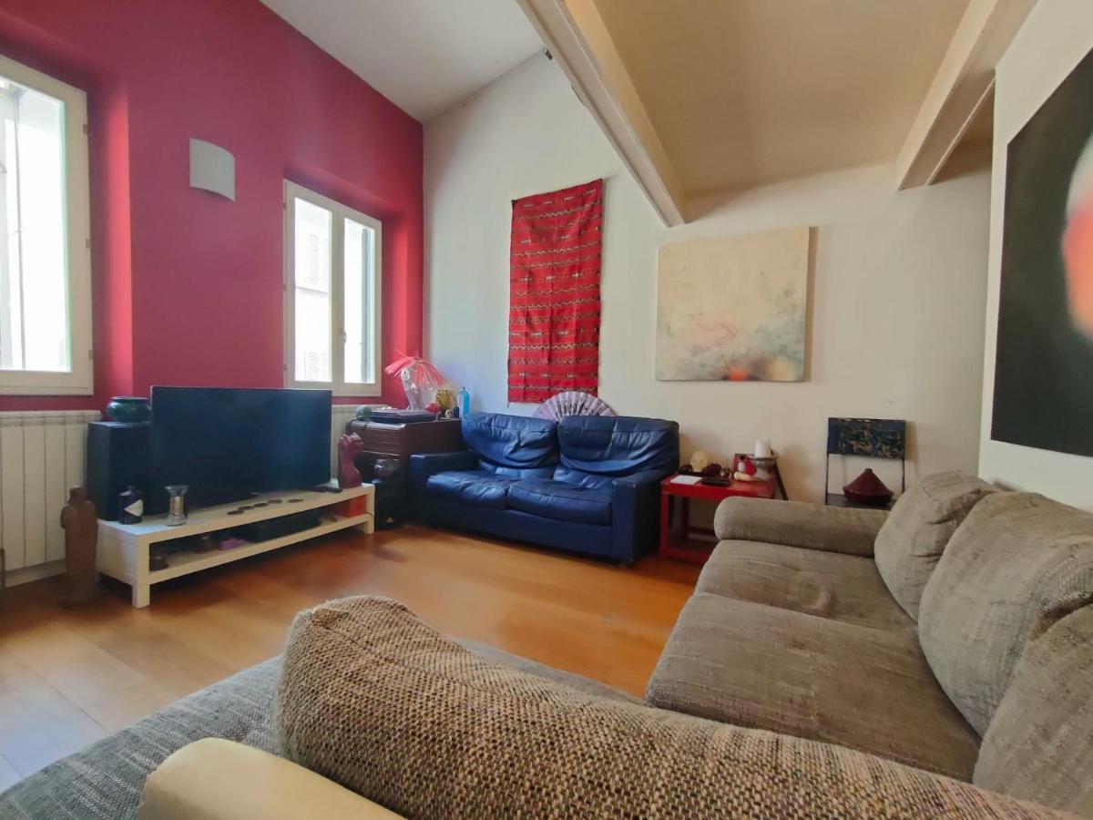 Apartment Artistic Close To Uffizi Florence