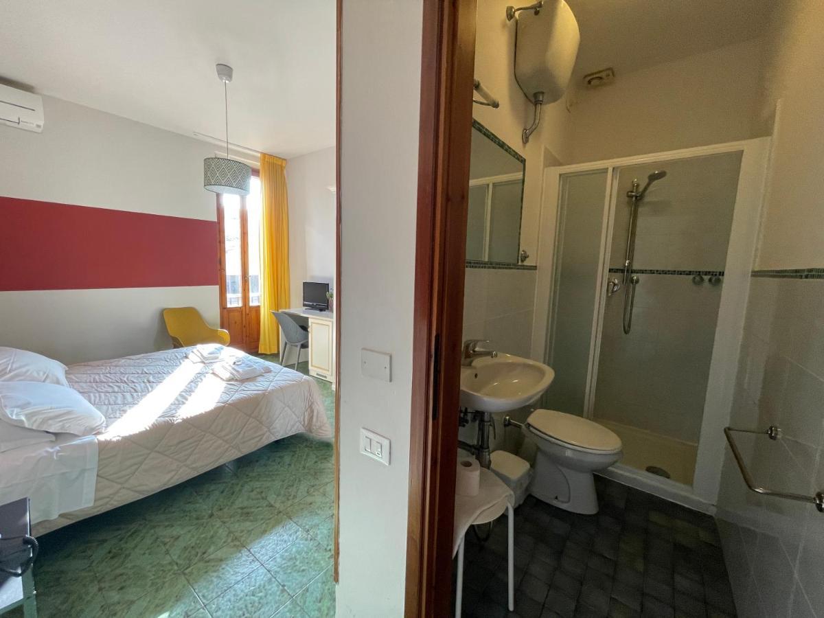 Azzi 3* Florence