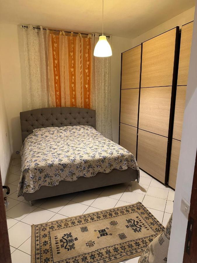 Apartment Resi