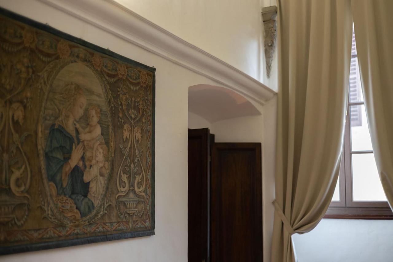 Apartment Palazzo Roselli Cecconi Florence