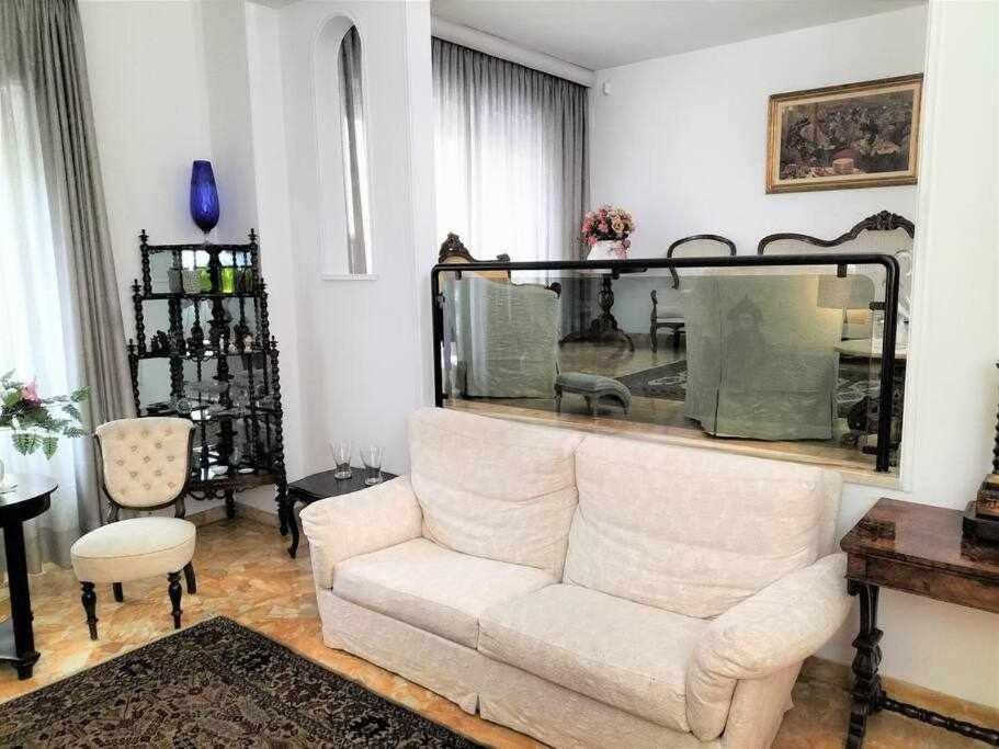 Lorenzo Il Magnifico Elegant With Two Bedrooms Florence