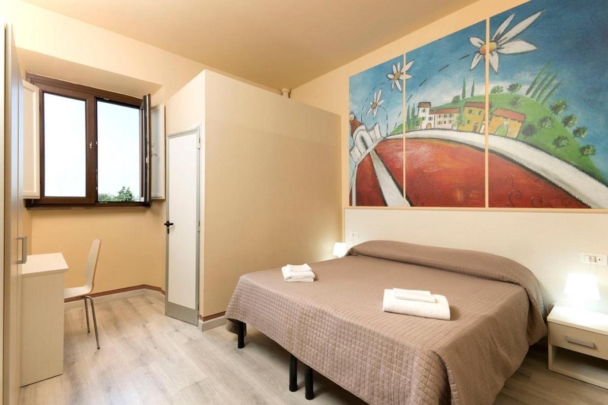 & 7 * Florence