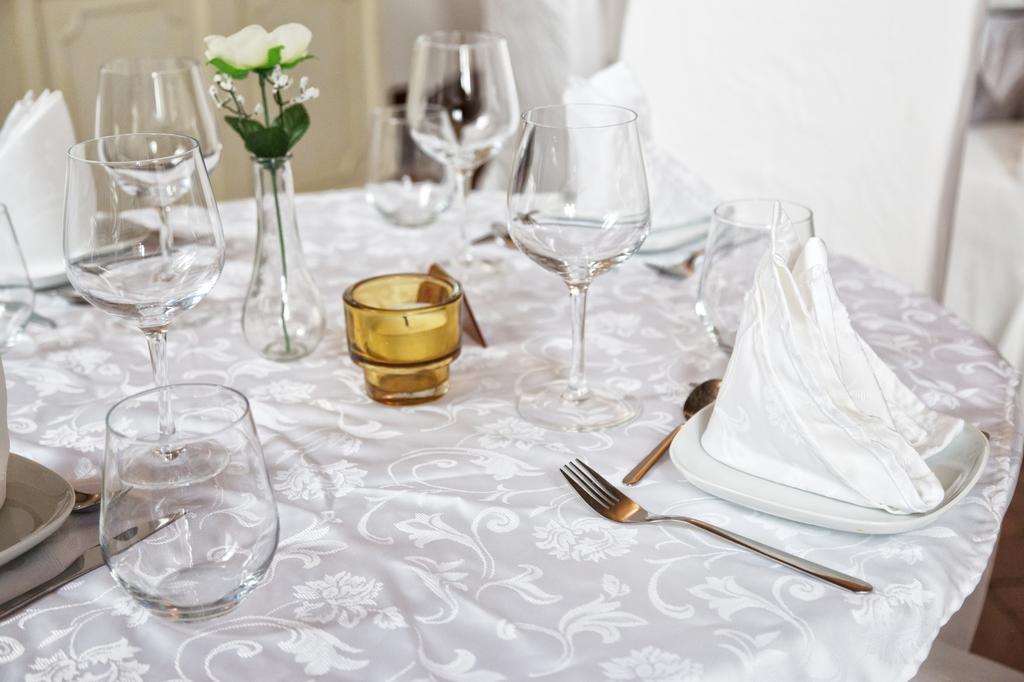 Bed & Breakfast Restaurant