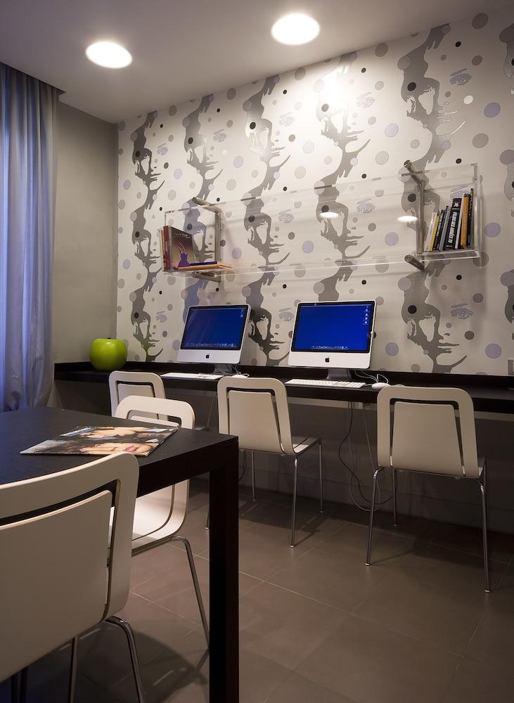 Universo - Wtb Hotel