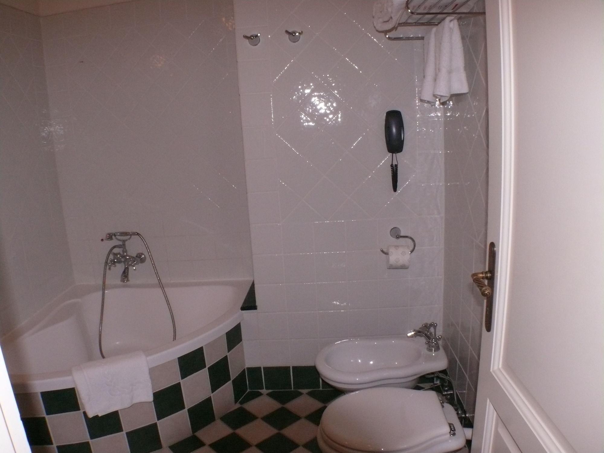Michelangiolo Aparthotel Florence