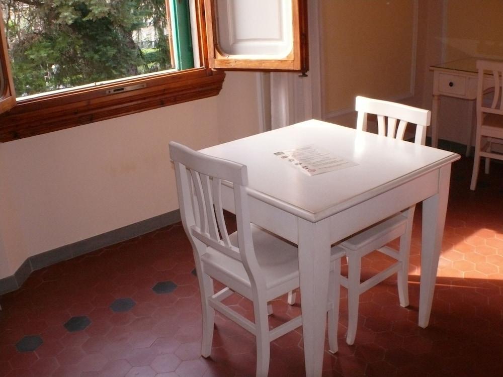 Michelangiolo Aparthotel