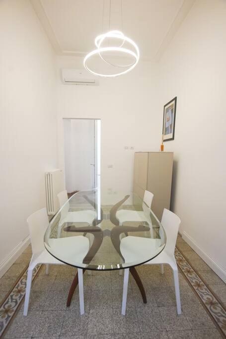 5 Min Duomo - Novella Boutique - Parcheggio Appartamento