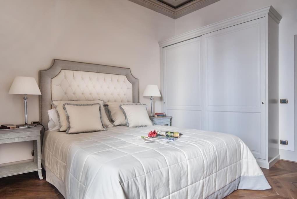 Signoria Deluxe Studio-2 People In Signoria Square Florence