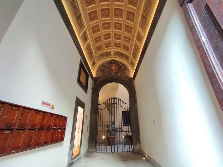 Signoria Deluxe Studio-2 People In Signoria Square Apartment Florence