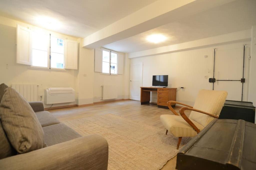 Apartment Keys Of Italy - Sprone 15 - 2 Bedroom Family By Ponte Vecchio *