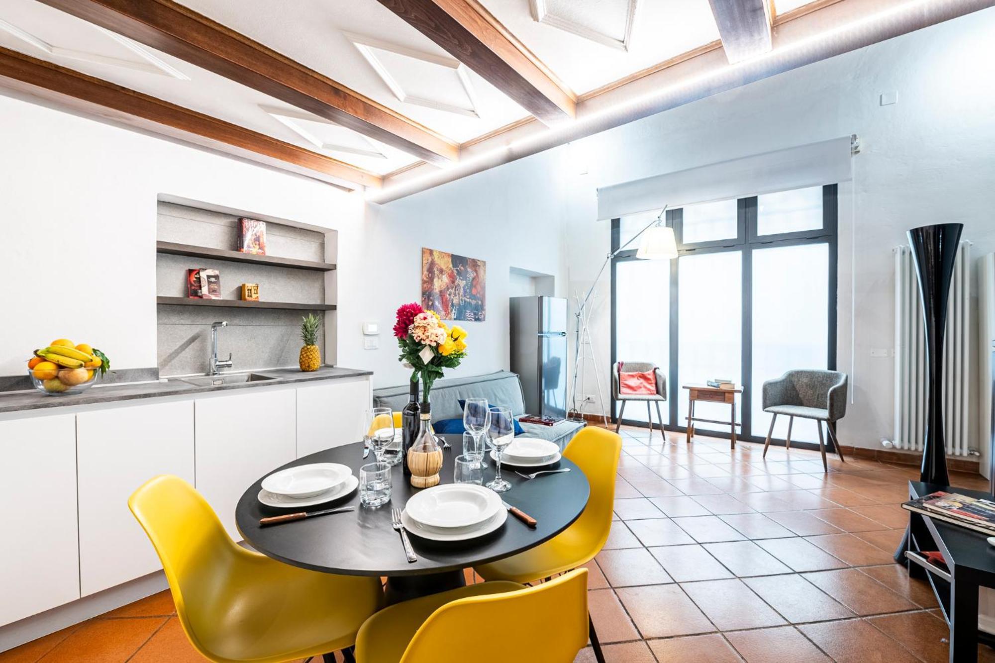 Ground Floor With Patio-ghibellina 65 Firenze