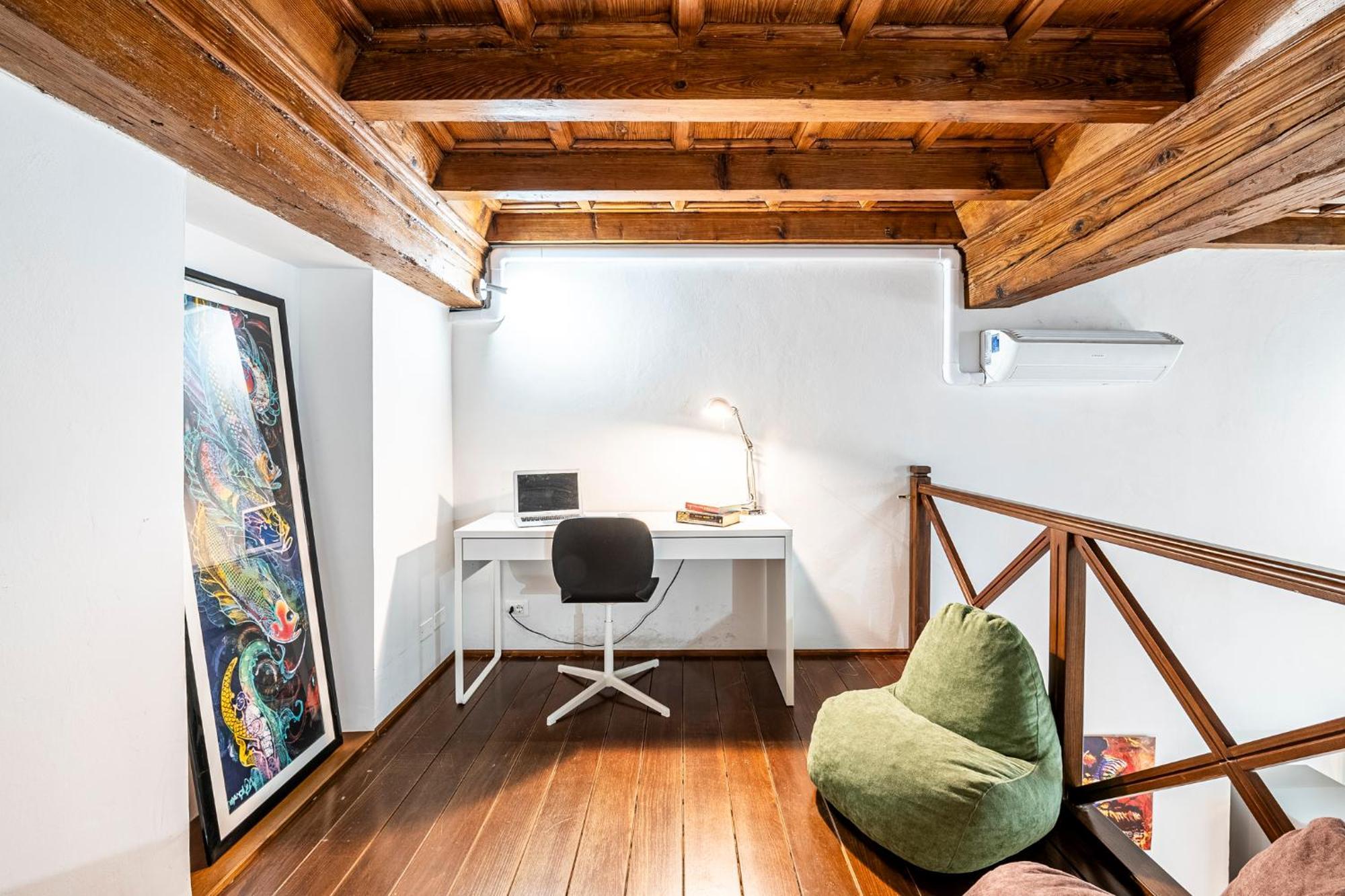 Ground Floor With Patio-ghibellina 65 Appartamento *
