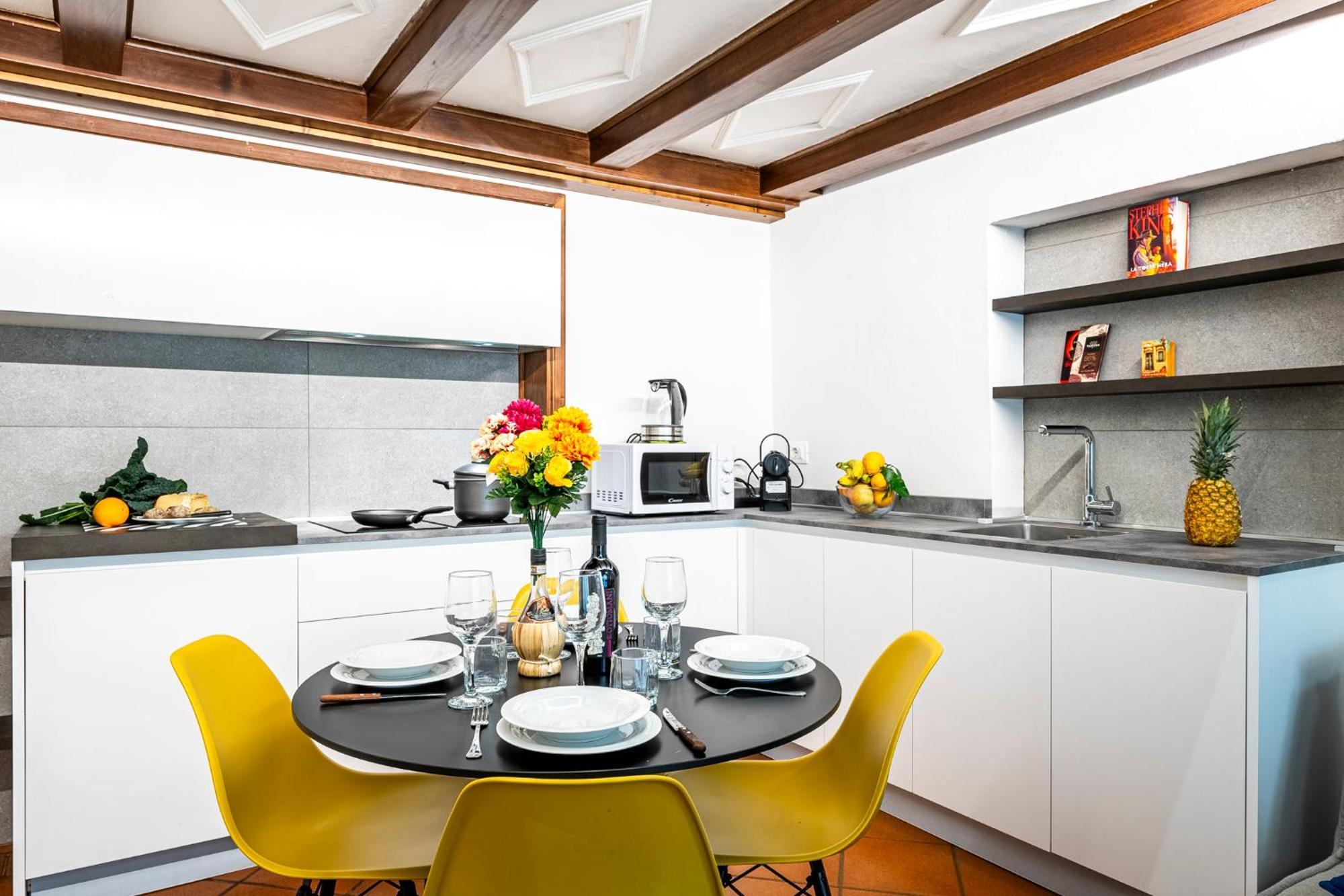 Ground Floor With Patio-ghibellina 65 * Firenze
