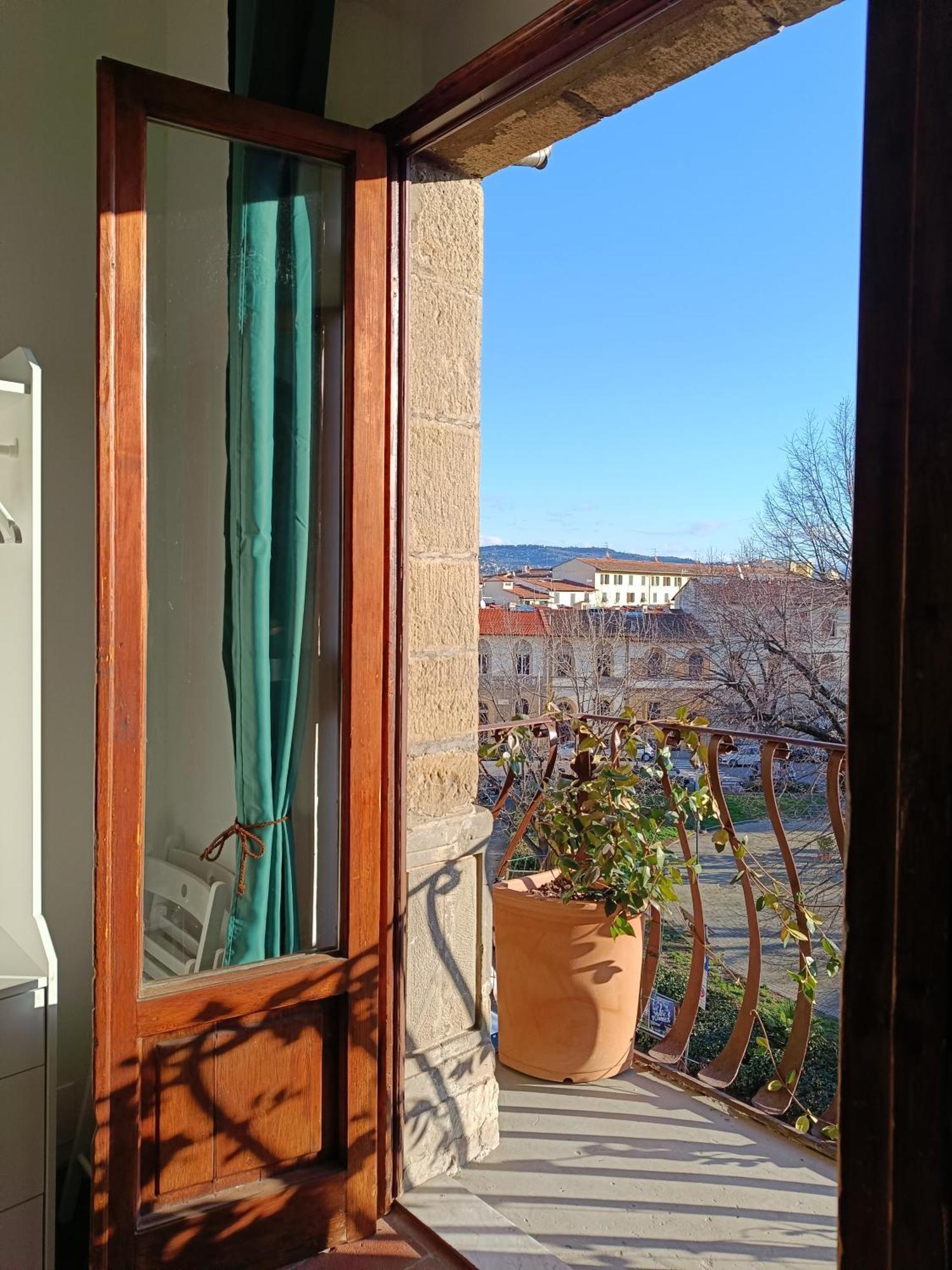 Castle 2 Bedrooms, 2 Bathrooms Apartment