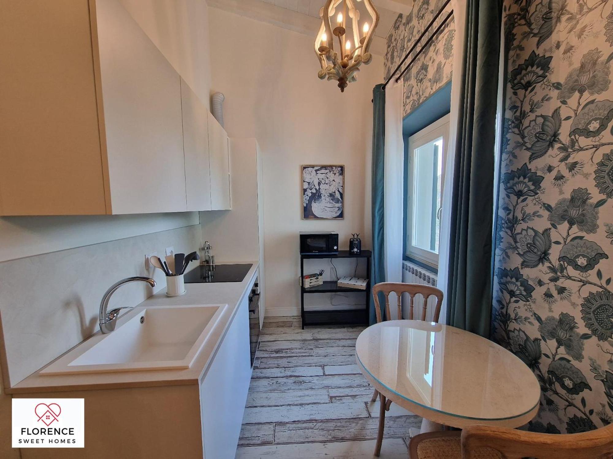 Appartamento Mirko With Free Parking By Sweet Homes Firenze