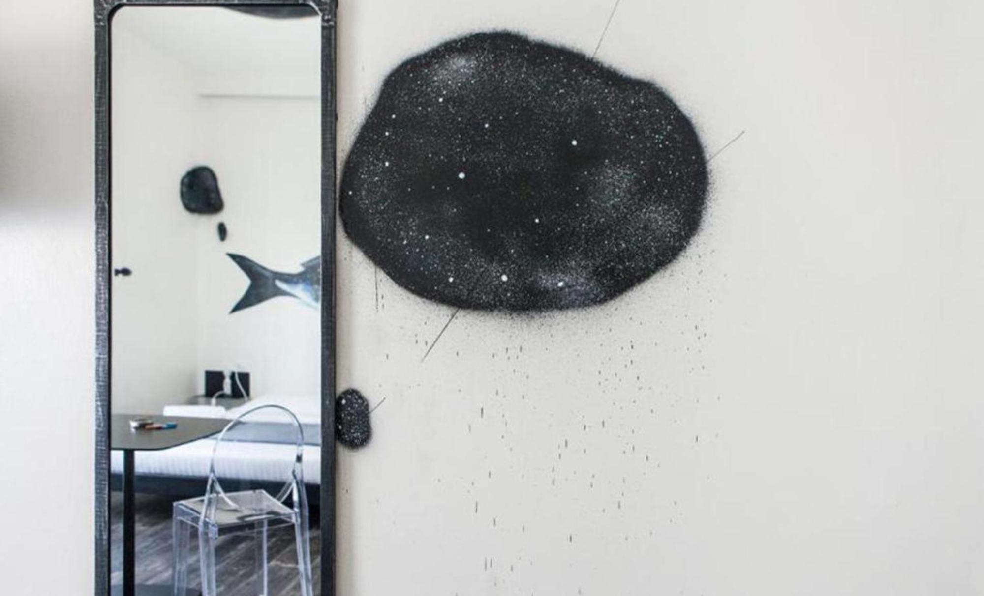 Bed & Breakfast Street Art *