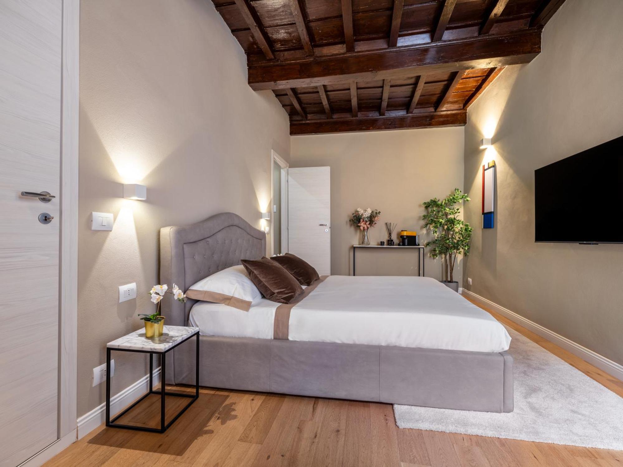 Apartment Santa Croce Luxury - Dolcevita *