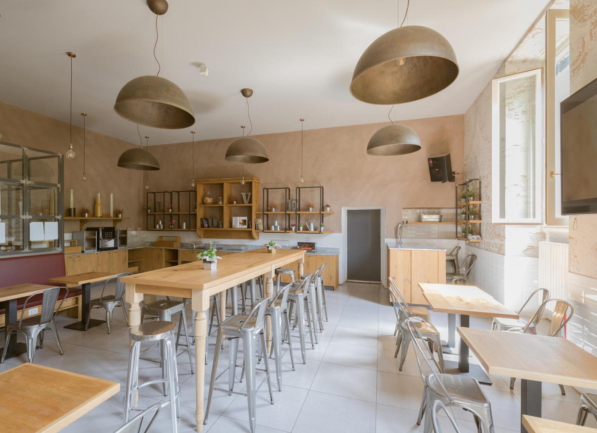 & 7 Hostel Florence