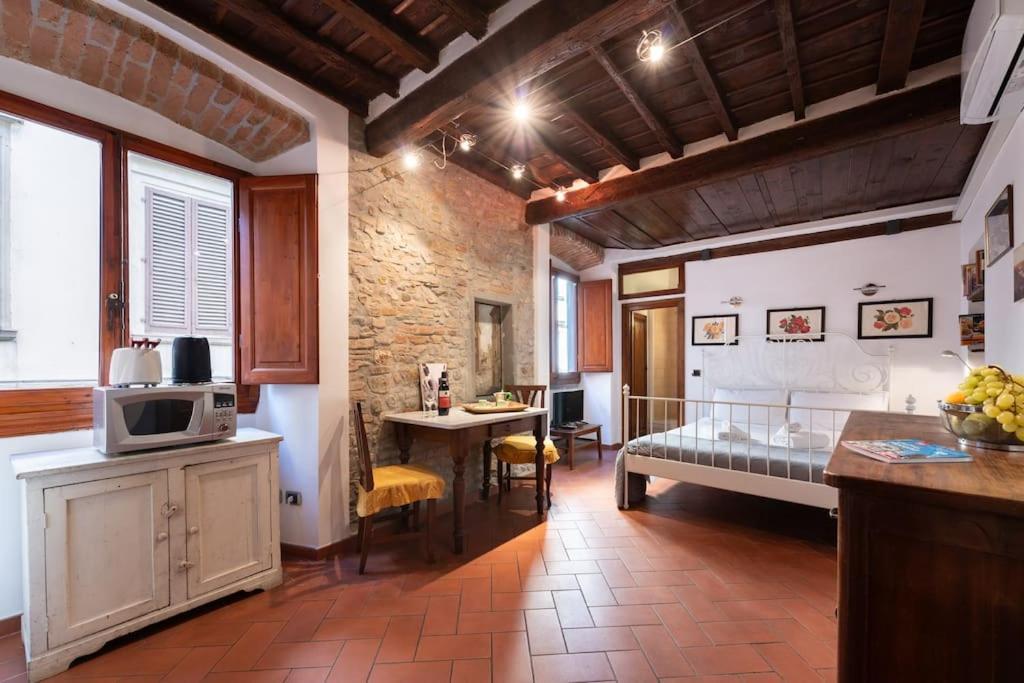 Apartment Keys Of Italy - Corsos 9 - Cozy Close To Palazzo Vecchio *