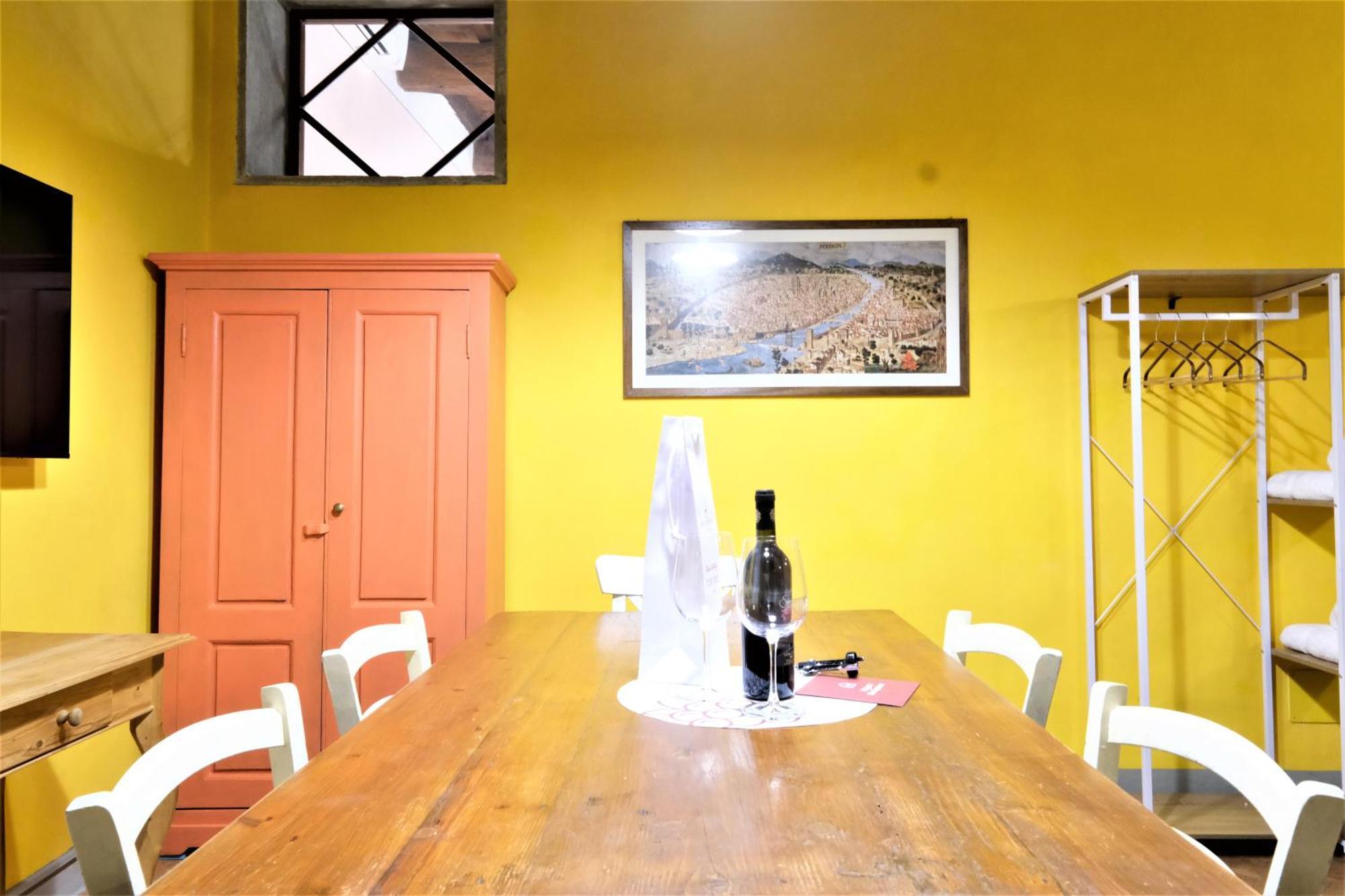 Wine Pomino Apartment