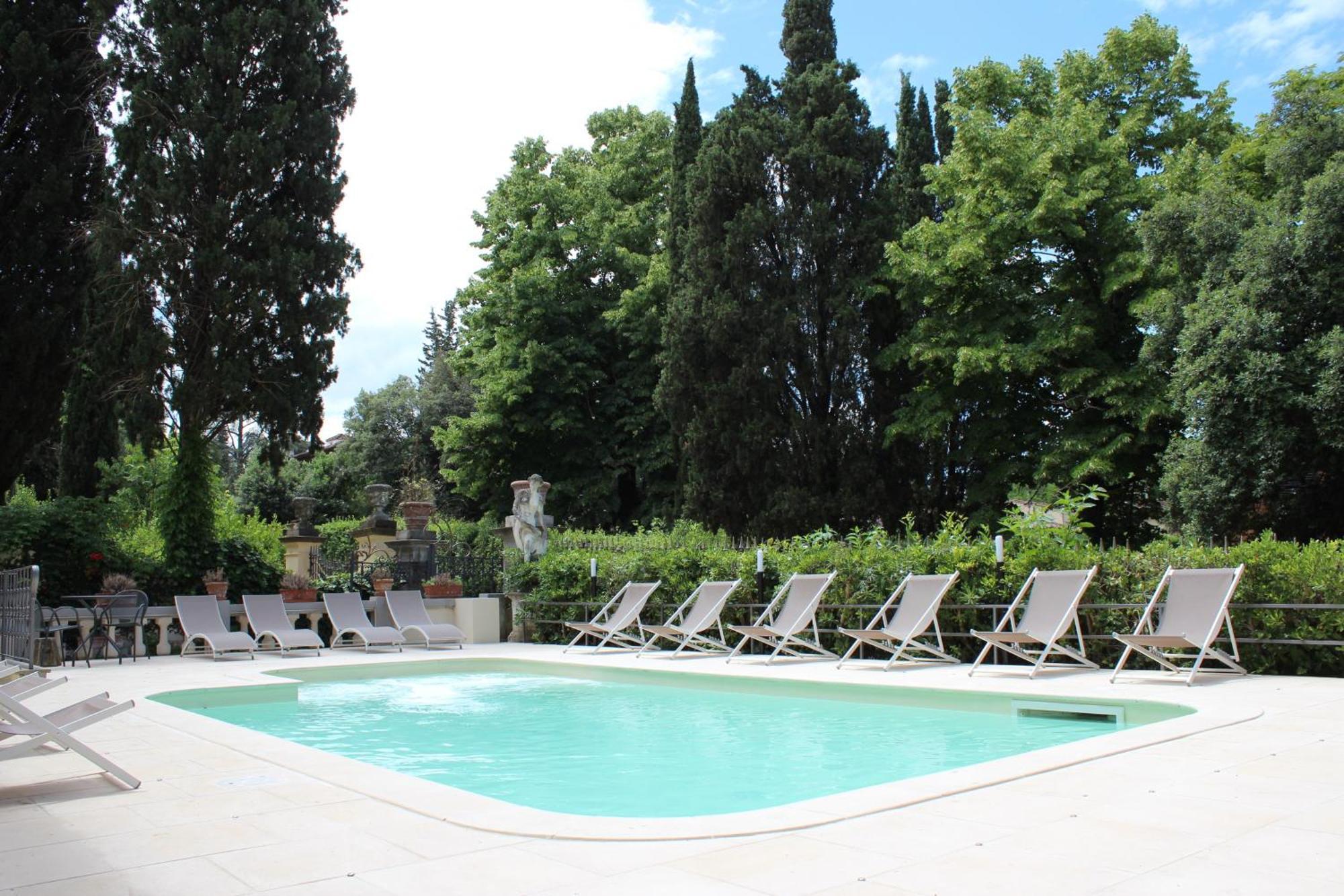 Hotel Carlotta