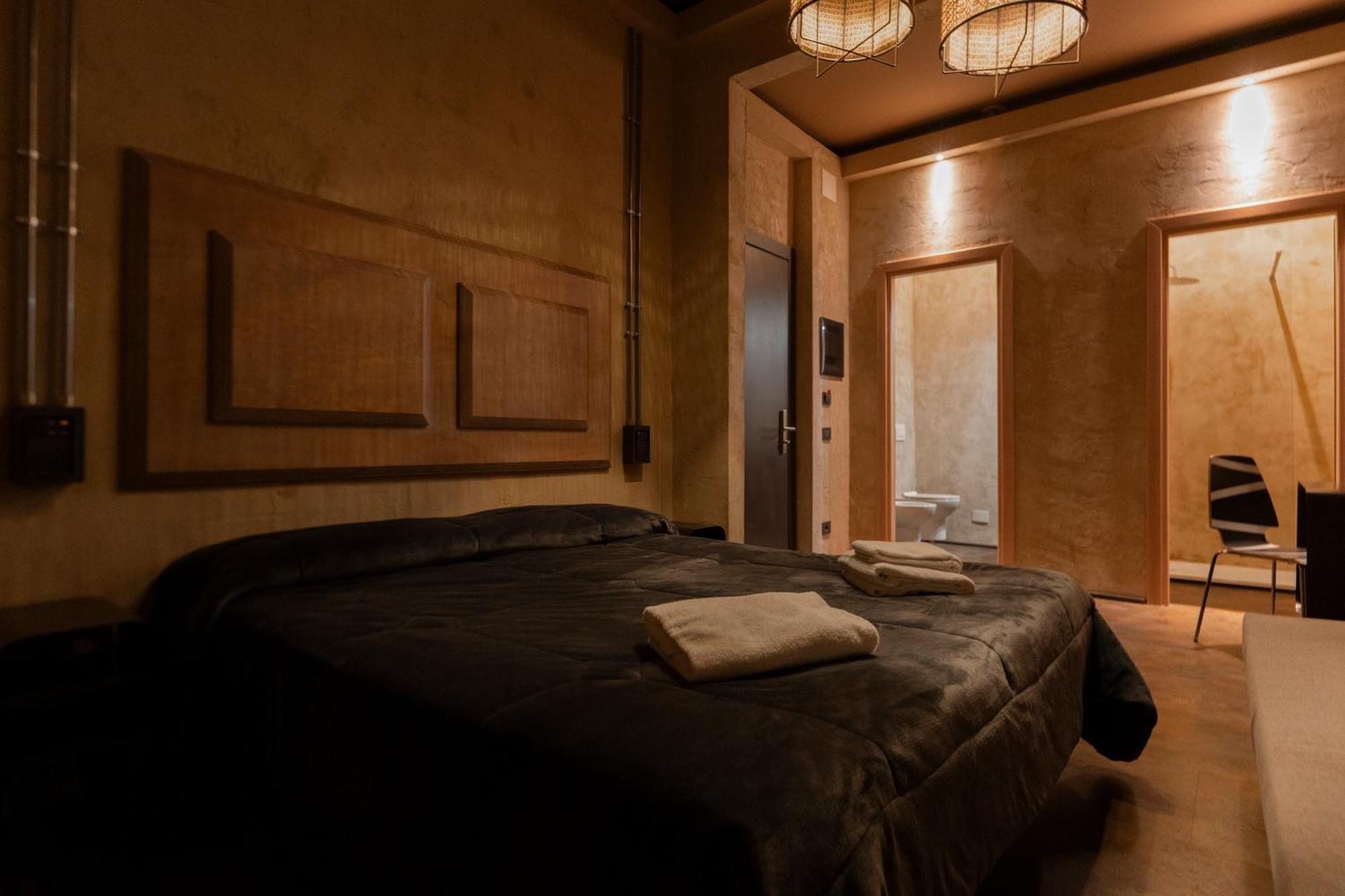Hostel & 7 Florence
