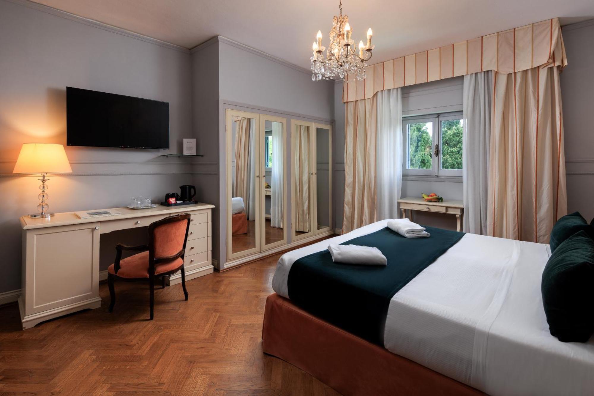 Carlotta 4* Florence