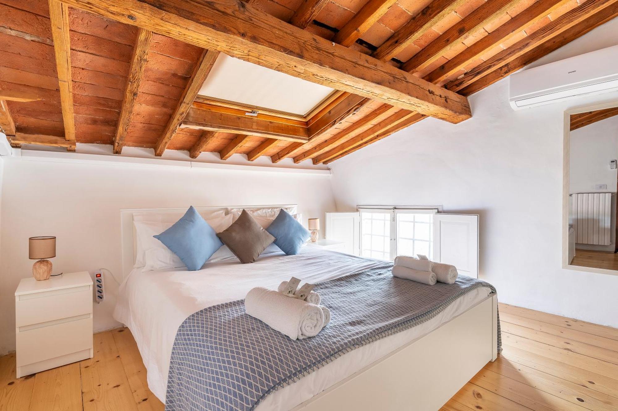 Apartment Piazza Santo Spirito Con 2 Matrimoniali *