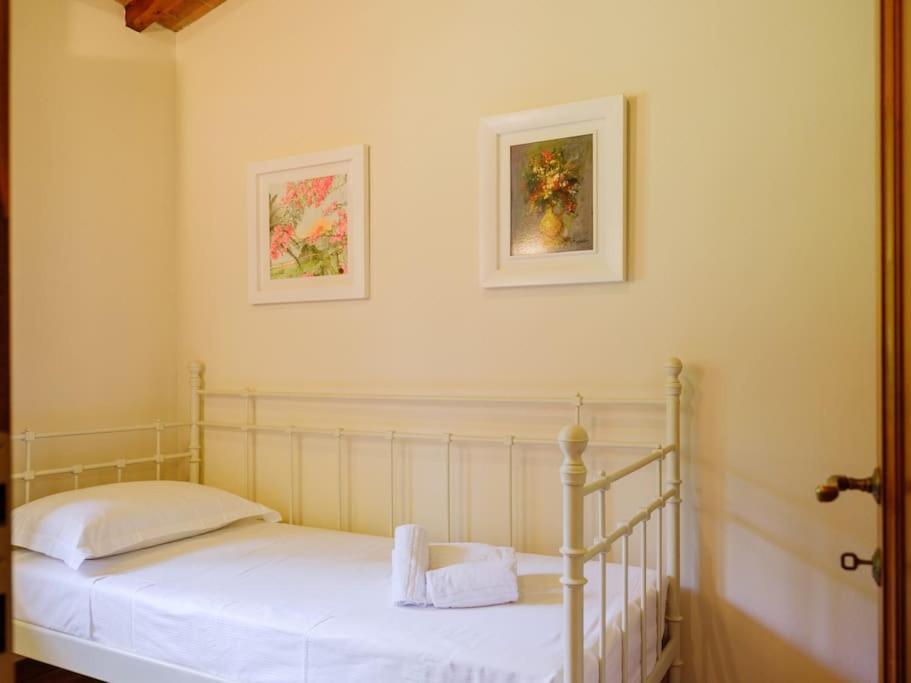 Stalla - With Garden In The Historic Center Florence