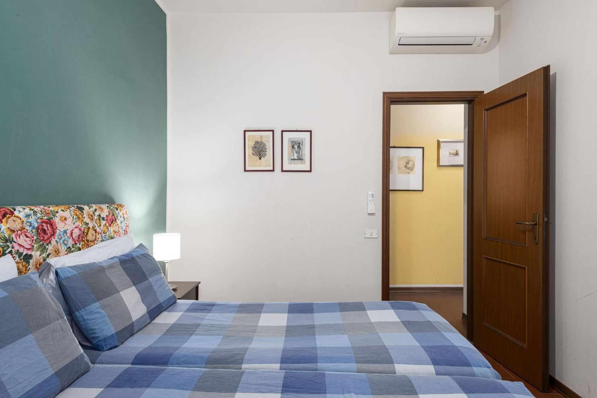 Signoria With Patio Appartamento Firenze
