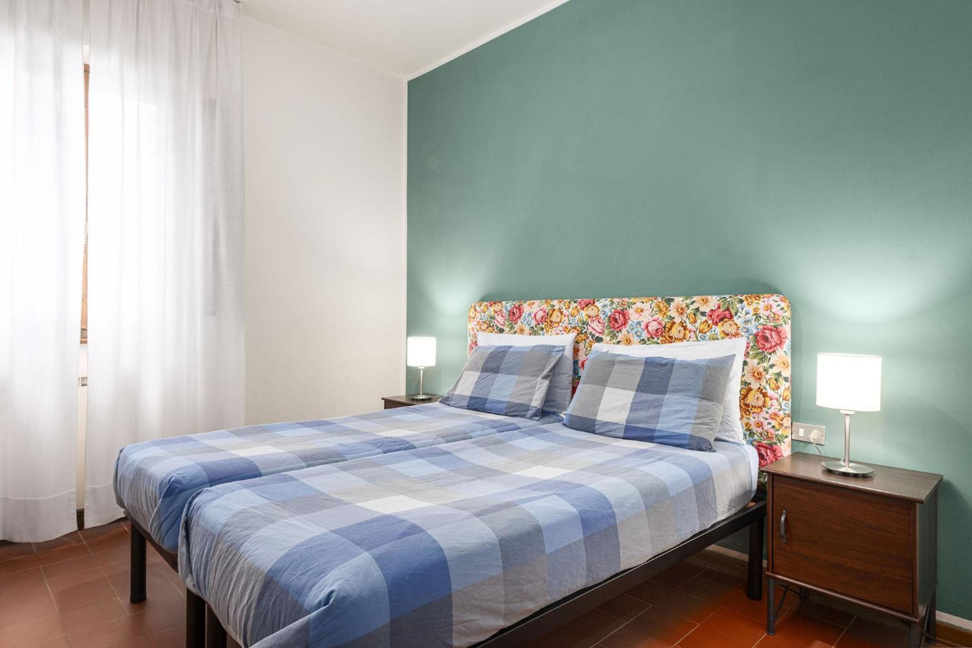 Signoria With Patio
