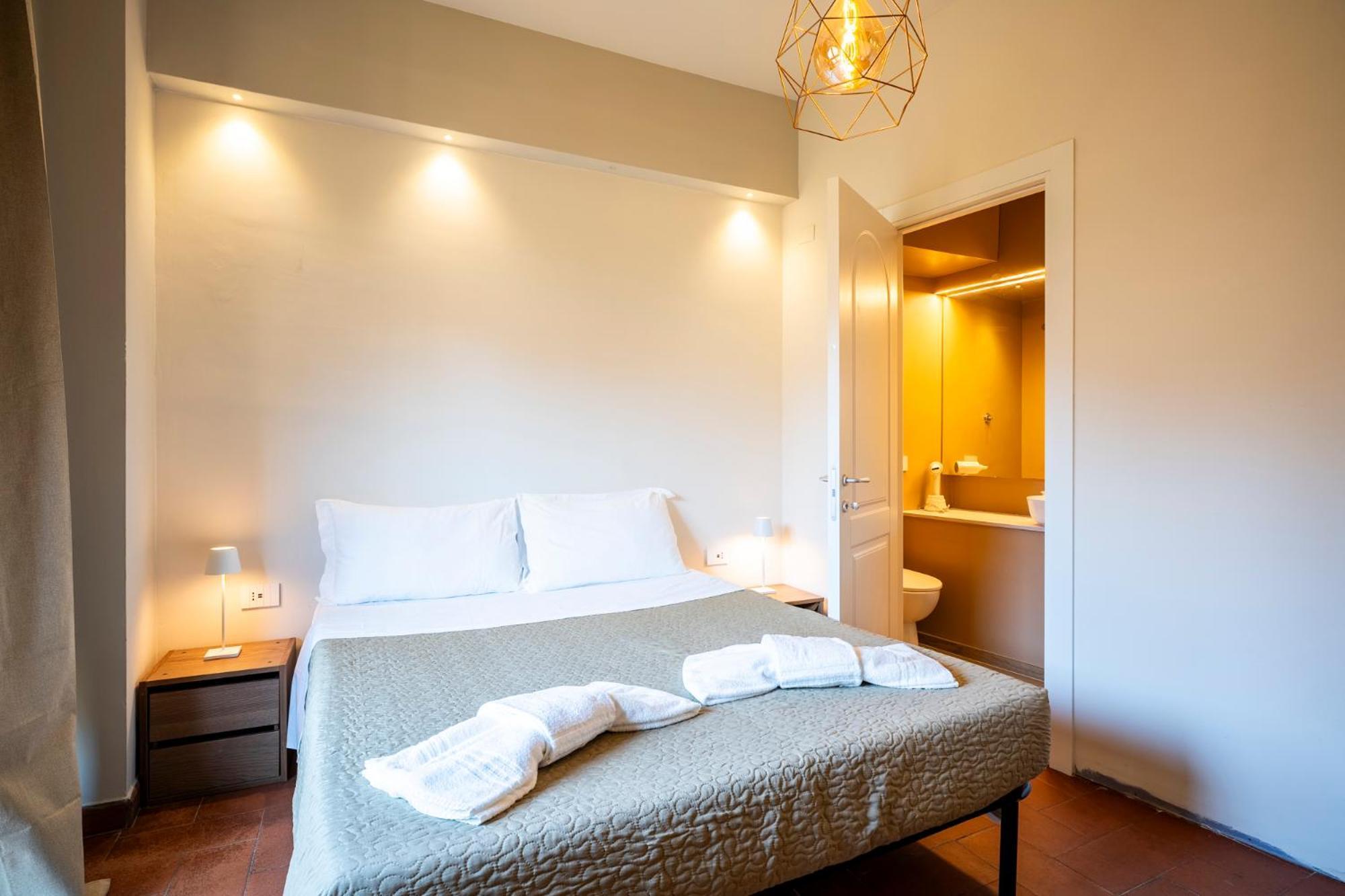 Guest house Duomo - Matrimoniali Con Bagno Privato *
