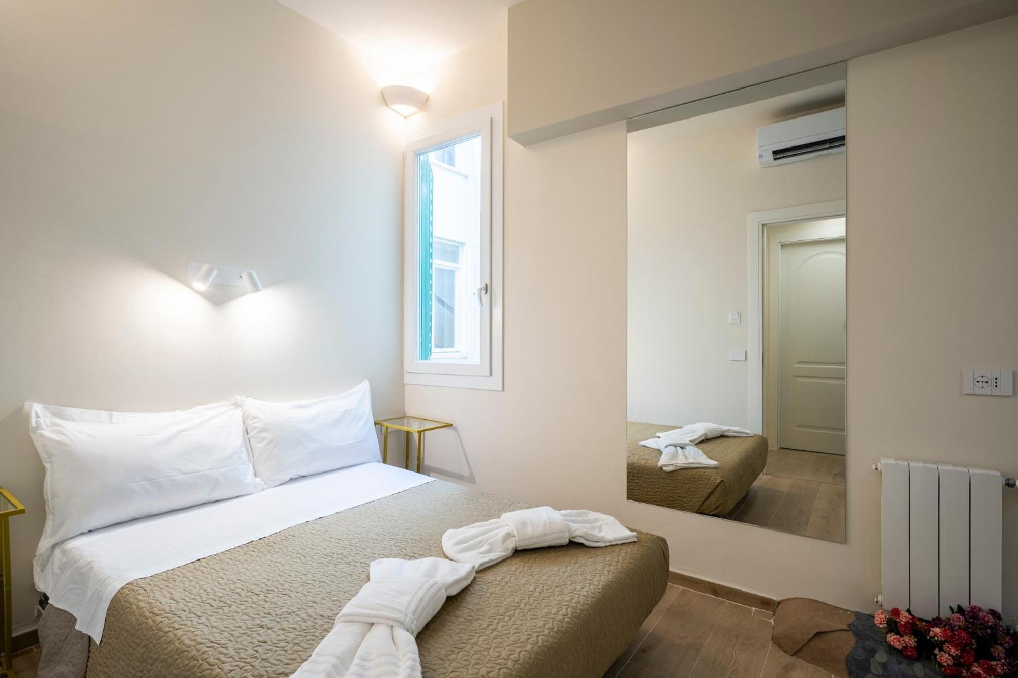 Guest house Duomo - Matrimoniali Con Bagno Privato Florence