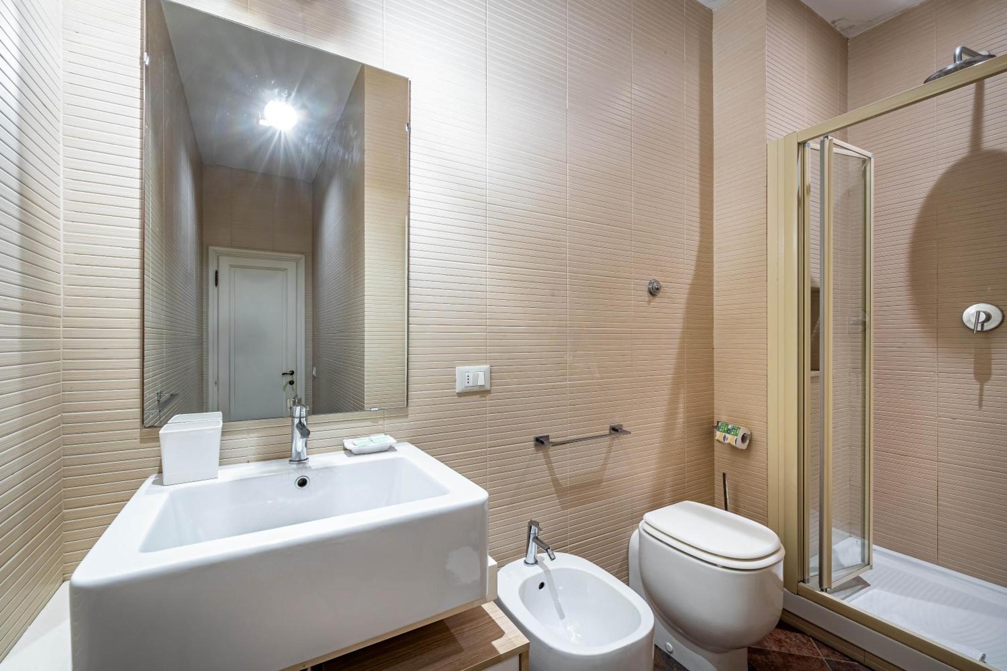 Apartment Yd Servi *