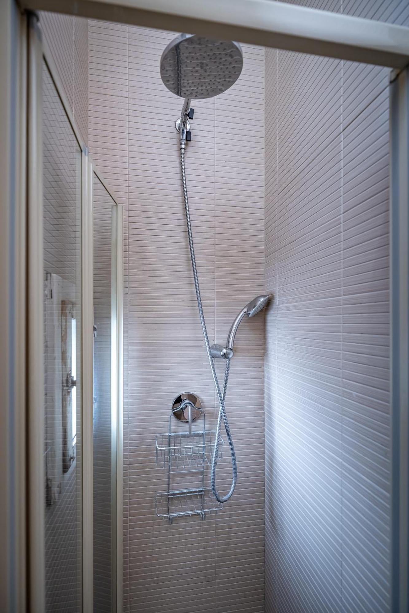 Yd Servi Apartment *