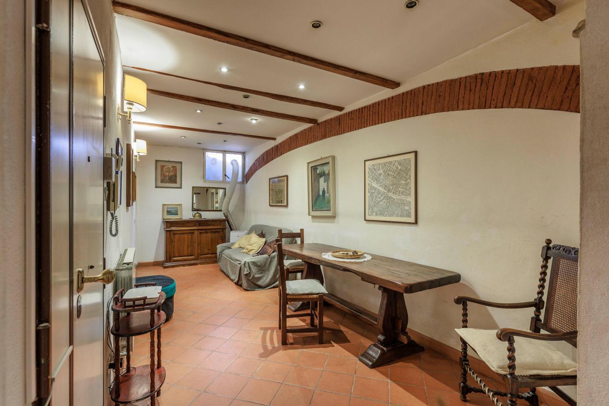 Romantic Santa Croce Apartment Florence