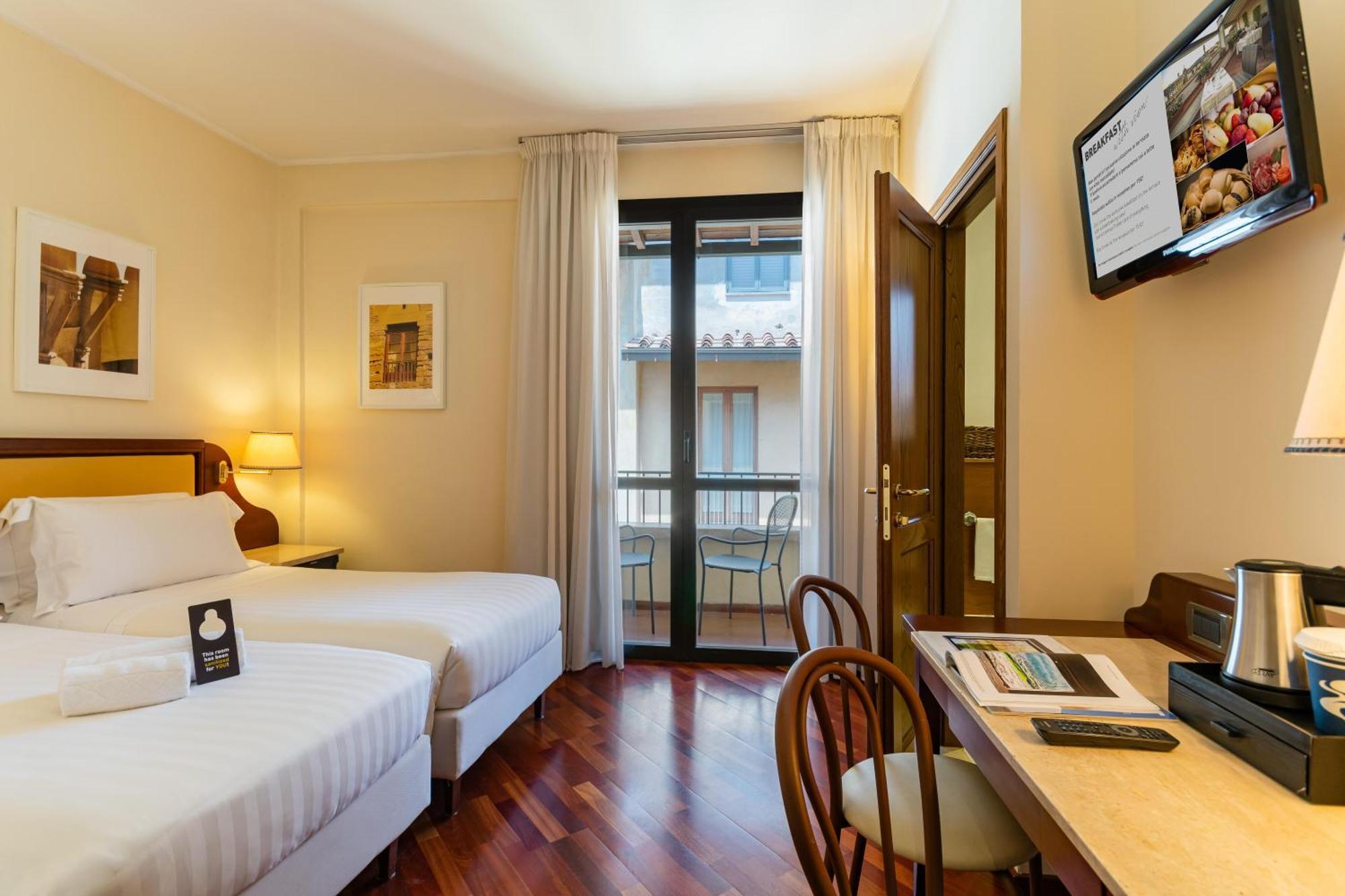Hotel Pitti Palace Al Ponte Vecchio 4*