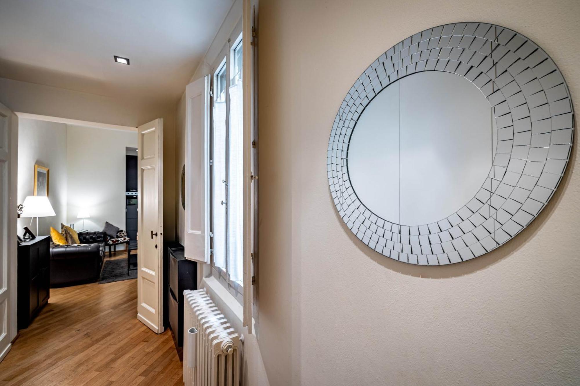 Yd Servi Apartment *