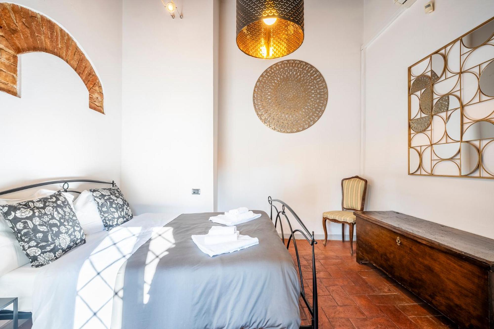 Borgo La Pieve * Florence