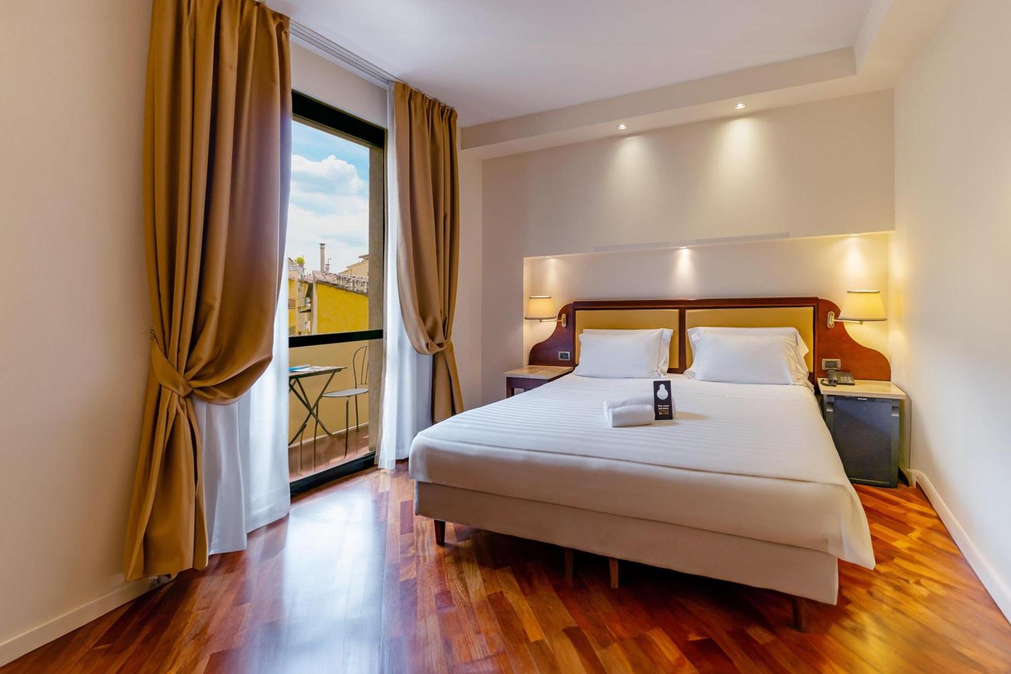 Hotel Pitti Palace Al Ponte Vecchio 4*