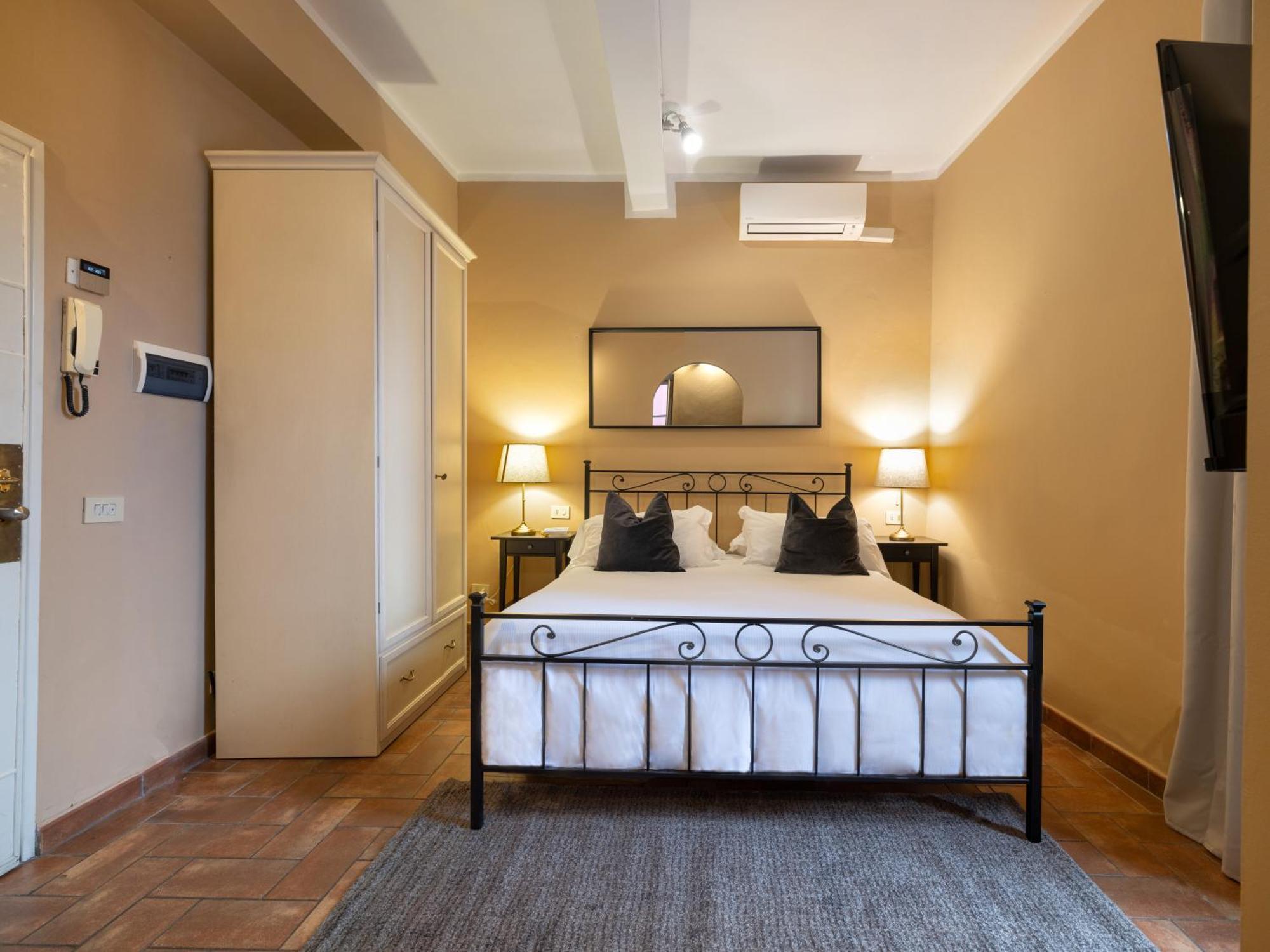 Apartment S1 Tower - Dolcevita Florence
