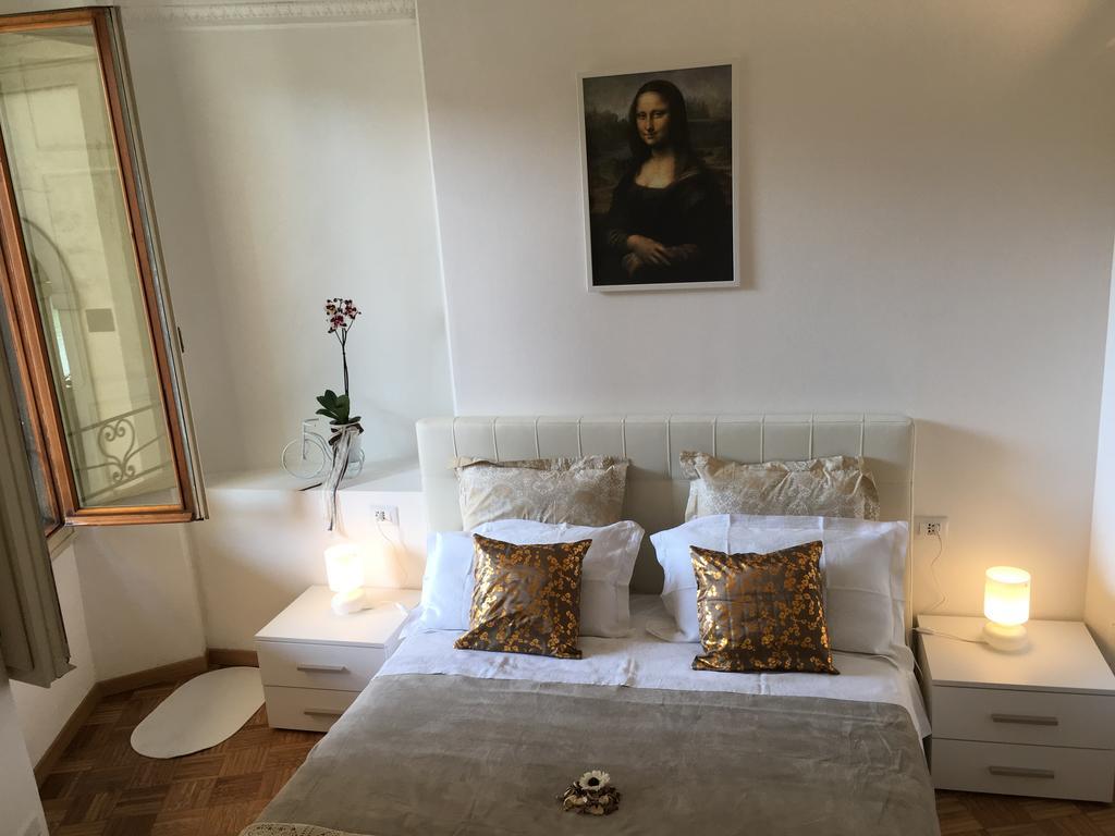 La Tana Dei Leoni Affittacamere Firenze
