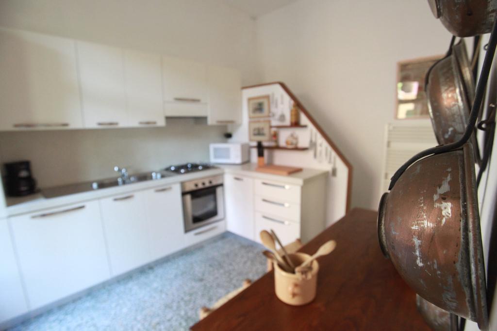 Acacia Villa *