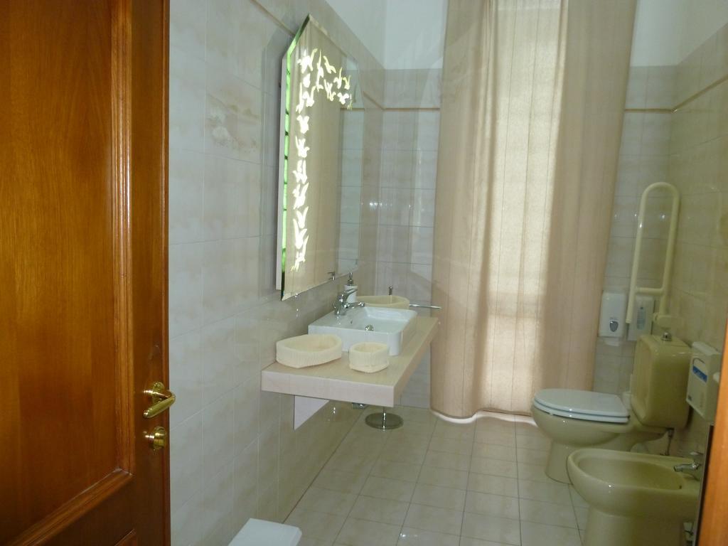 Bed & Breakfast A Casa Da Sabrina Florence