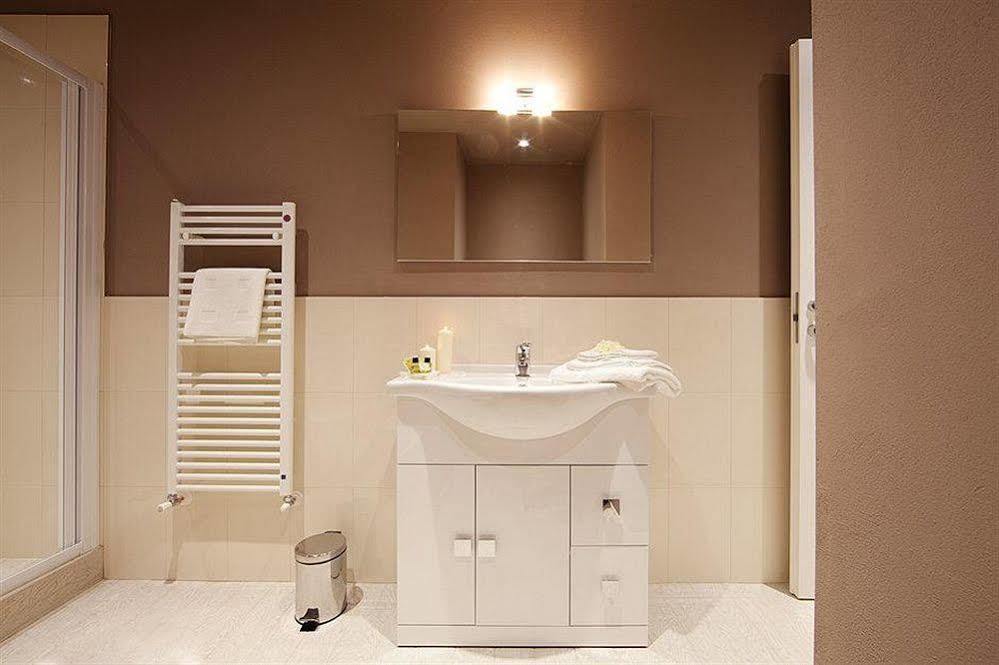 La Farina Aparthotel 2*