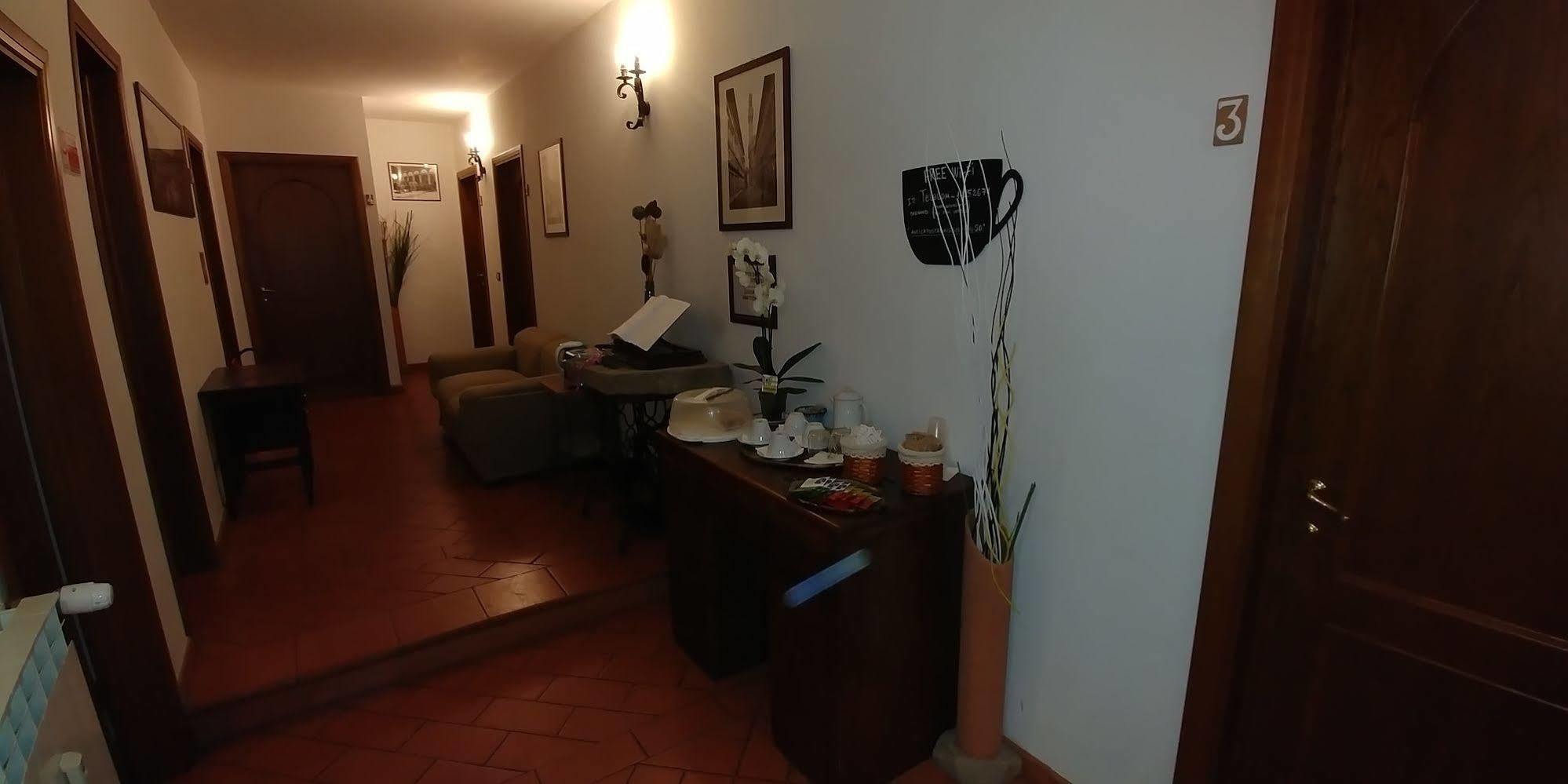 Antica Posta Bed & Breakfast Florence