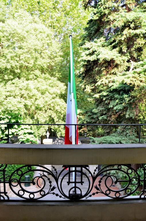 Michelangiolo Aparthotel 3*