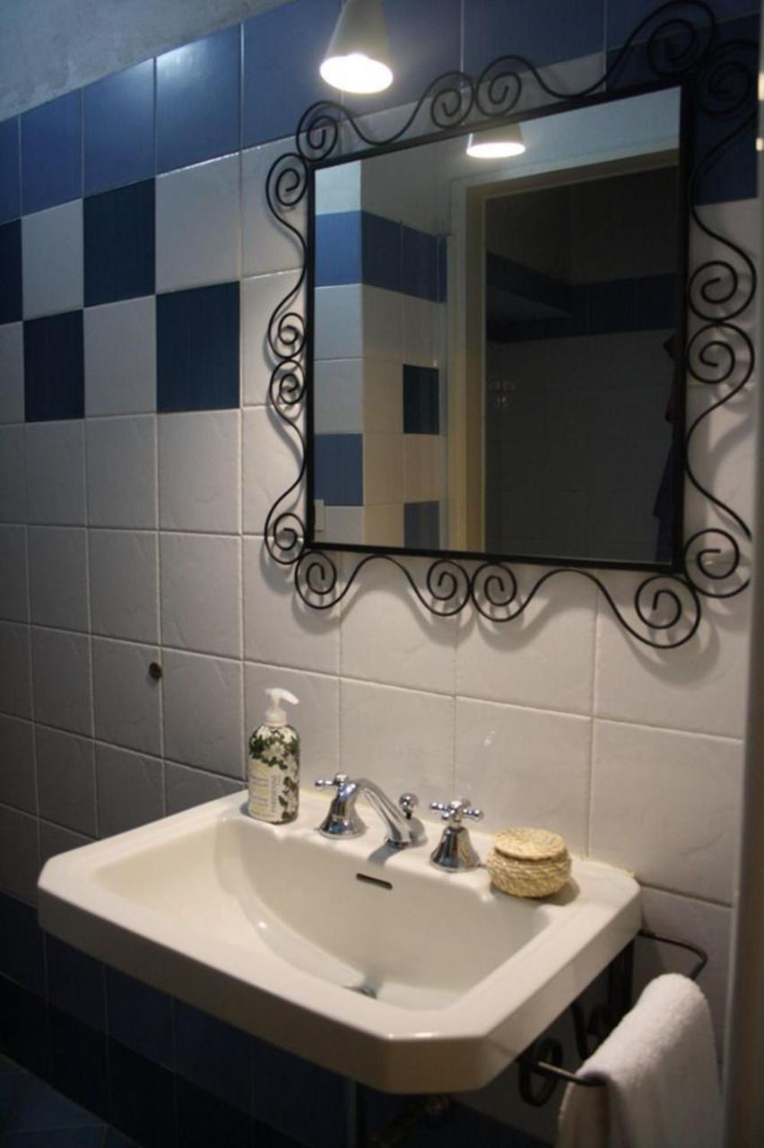 Guest house Casa Corsi 2*
